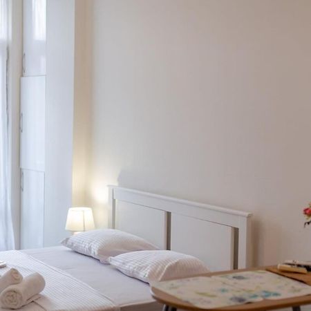 Cozy Studio Apartment In The Heart Of Batum 외부 사진